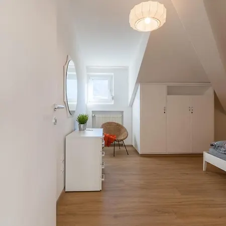 Haus Kuen Apartment